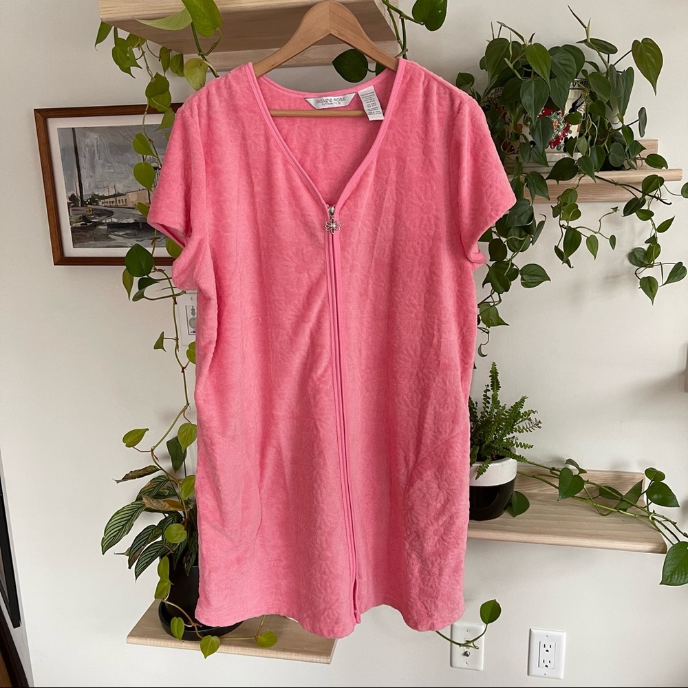 Vintage 60s Flower Pink Zip Up Sleepwear
